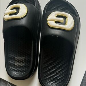 Stylish Black and White Women's Slippers